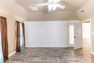 3904 Santa Cruz St, Granbury, TX 76049 - Photo 20