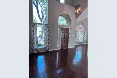 2634 Lakeforest Court, Dallas, TX 75214 - Photo 16