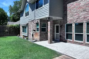 2634 Lakeforest Ct, Dallas, TX 75214 - Photo 36