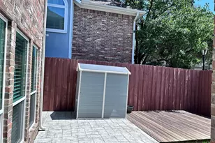 2634 Lakeforest Ct, Dallas, TX 75214 - Photo 36