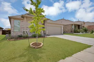 3101 Paruament Dr, Denton, TX 76207 - Photo 2