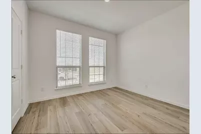 3101 Paruament Drive, Denton, TX 76207 - Photo 6
