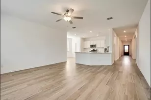 3101 Paruament Dr, Denton, TX 76207 - Photo 4