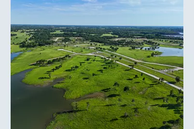 352 Lakeshore Lane, Windom, TX 75492 - Photo 18