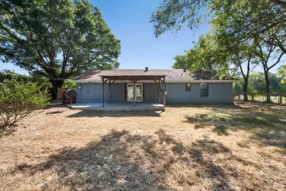 825 Southwood, Fairfield, TX 75840 - Photo 8