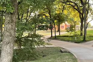 203 Covey Ln, McKinney, TX 75071 - Photo 12