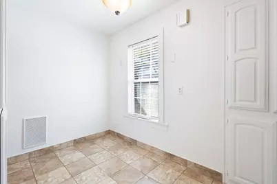 3326 Burlingdell Avenue, Dallas, TX 75211 - Photo 8