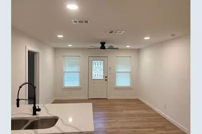 [Address not provided], Fort Worth, TX 76112 - Photo 10