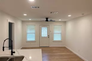 [Address not provided], Fort Worth, TX 76112 - Photo 10