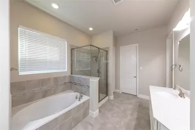 3721 Winchester, The Colony, TX 75056 - Photo 18