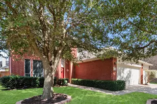 615 Rosarita Rd, Arlington, TX 76002 - Photo 2