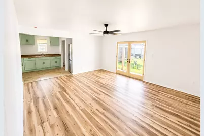 6612 Midway Road, Springtown, TX 76082 - Photo 8