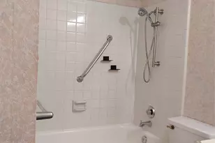 3629 W Northgate Dr, Irving, TX 75062 - Photo 8