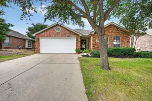 6040 Walleye Dr, Fort Worth, TX 76179 - Photo 2