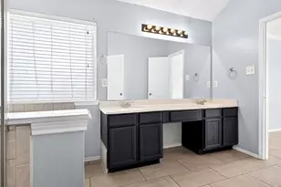1022 Pondview Dr, Cedar Hill, TX 75104 - Photo 12