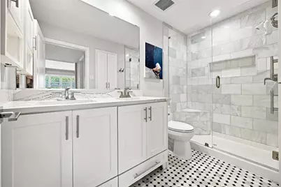 7424 W Northwest Highway #9, Dallas, TX 75225 - Photo 16