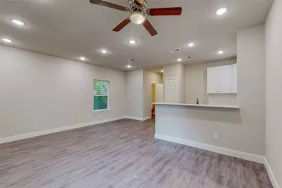 618 W Sears Street, Denison, TX 75020 - Photo 6