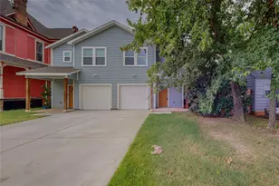 618 W Sears St, Denison, TX 75020 - Photo 2