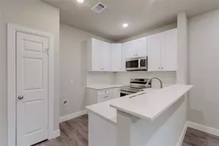 618 W Sears St, Denison, TX 75020 - Photo 14