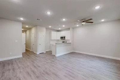 618 W Sears Street, Denison, TX 75020 - Photo 10