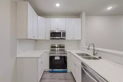 618 W Sears Street, Denison, TX 75020 - Photo 16
