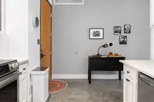 2502 Live Oak St, Dallas, TX 75204 - Photo 6