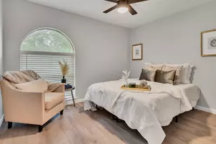 305 Northglen Dr, Hurst, TX 76054 - Photo 18