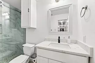 2505 Cloverdale St, Arlington, TX 76010 - Photo 18