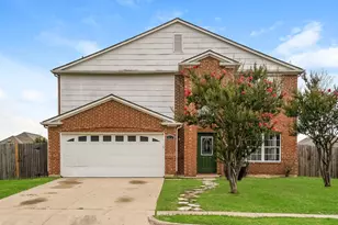 407 Harvard Dr, Glenn Heights, TX 75154 - Photo 1