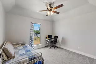 10020 Vly Oak Ct, Springtown, TX 76082 - Photo 18