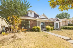2706 Collins Blvd, Garland, TX 75044 - Photo 2