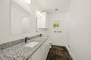 722 E Woodard St, Denison, TX 75021 - Photo 18