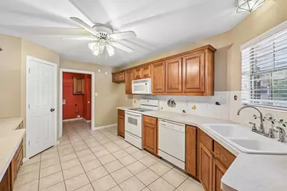 702 Azalea Trail, Waxahachie, TX 75165 - Photo 6