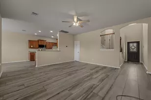 5701 Parkview Hills Ln, Fort Worth, TX 76179 - Photo 6