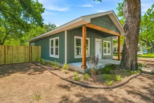 910 3rd St, Graham, TX 76450 - Photo 20