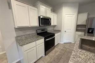 124 Greengate Dr, Boyd, TX 76023 - Photo 12