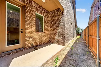 836 Utica Drive, McKinney, TX 75069 - Photo 22