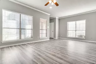 2364 Calendar Ct, Grand Prairie, TX 75050 - Photo 4