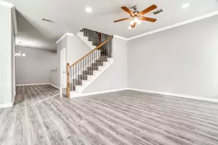 2364 Calendar Ct, Grand Prairie, TX 75050 - Photo 2