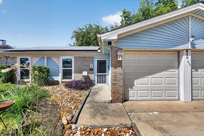 512 Park Center Boulevard, Saginaw, TX 76179 - Photo 2