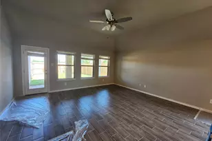 355 Freestall Dr, Midlothian, TX 76065 - Photo 8