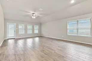 355 Freestall Dr, Midlothian, TX 76065 - Photo 8