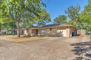 1232 Valley Vista Dr, Grapevine, TX 76051 - Photo 2