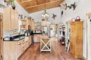 1000 Middleton Rd, Weatherford, TX 76088 - Photo 6