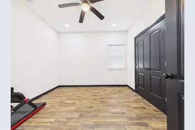 14089 E Travis Lane, Log Cabin, TX 75148 - Photo 18