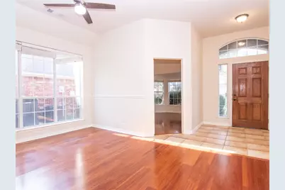 3916 Sharondale Drive, Flower Mound, TX 75022 - Photo 4
