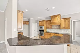 1207 Oak Crk Dr, Ennis, TX 75119 - Photo 20