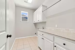 1207 Oak Crk Dr, Ennis, TX 75119 - Photo 34