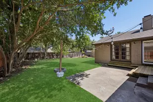 8618 Lockhaven Dr, Dallas, TX 75238 - Photo 24
