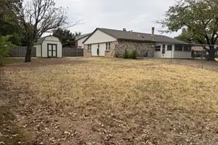 3832 Mulberry Ln, Bedford, TX 76021 - Photo 12